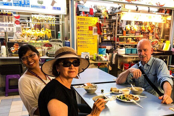 Singapore Street Food Tour with a Local: A Feast for Foodies 100% Personalized - Guides and Guest Experiences
