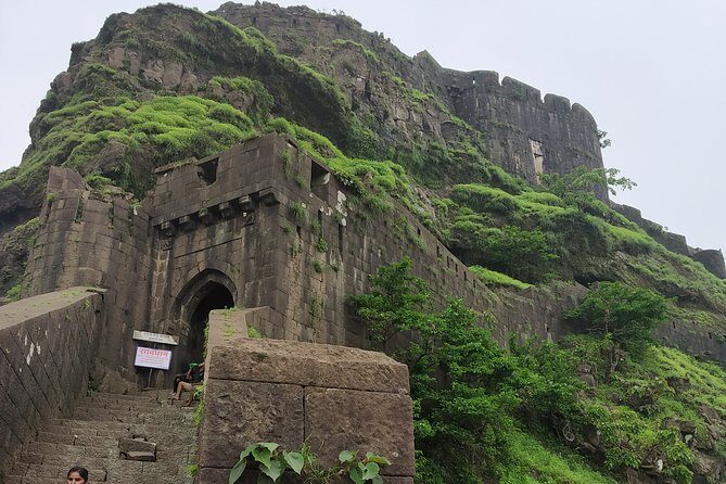 Sinhagad Fort Trip (Guided Half Day Sightseeing Tour) - What Travelers Say