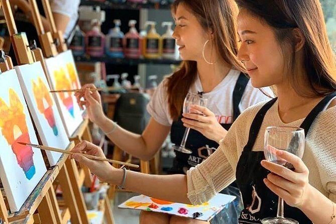 Sip & Paint Night - A Practical Overview of the Sip & Paint Night Experience