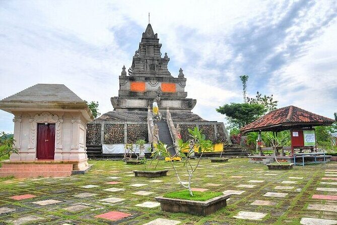 SMALL GROUP: Batam day tour with Ferry, 1-hour Massage, and Lunch from Singapore - Cultural and Culinary Stops: Temples, Cake Shops, and Museums