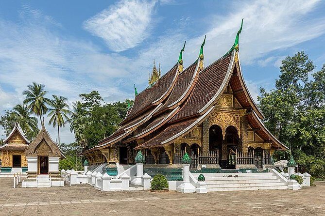 Small Group Half Day Luang Prabang city tour - Authentic Experiences and Highlights