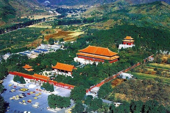 Small Group Mutianyu Great Wall and Ming Tombs Tour with Cable Car and Lunch - Authentic Experiences and Practical Details