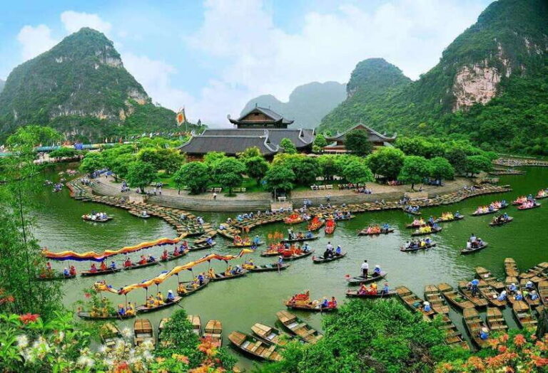Small Group Tour 2D1N: From Hanoi to Ninh Binh, Trang An. - Exploring the Itinerary in Detail