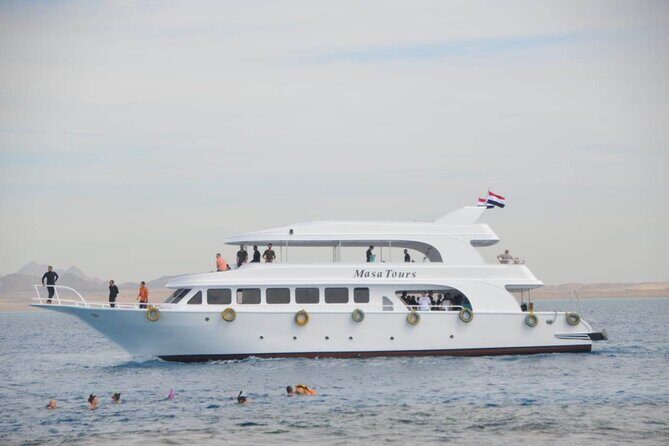 Snorkeling and Diving to Ras Mohamed And White Island by VIP Boat - Detailed Tour Breakdown: What to Expect at Each Stop