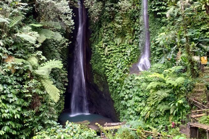 Solo or Group Tour - 10 Hours, 5 Persons Max - Practical Tips for Booking and Enjoying