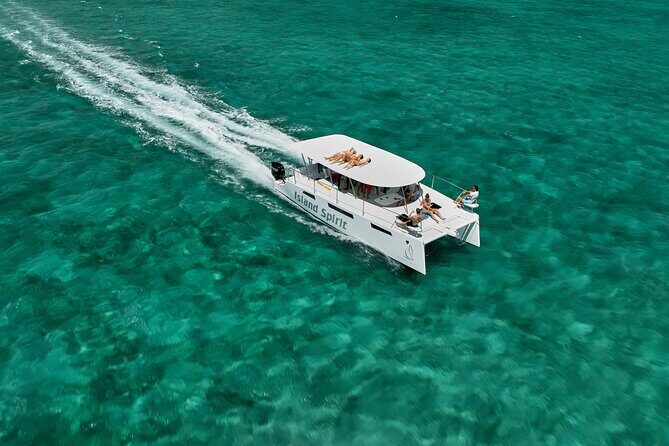 SouthEast Lagoon Discovery on shared basis on a Power Catamaran - FAQ