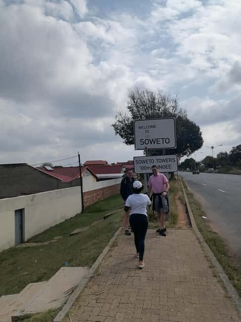 SOWETO HALF DAY GUIDED TOUR - Analyzing the Value