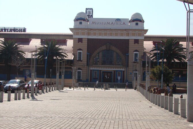 Soweto & Johannesburg And Apartheid Museum Private - Transportation & Logistics