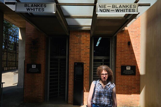 Soweto, Mandela House, Apartheid Musem, Constitutional Court - Analyzing the Value