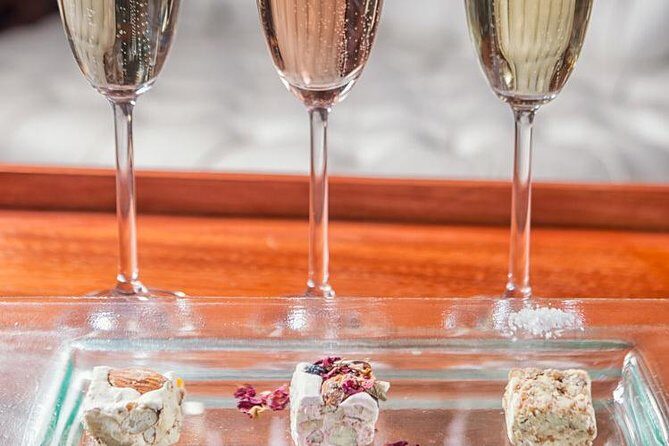 SPARKLING Sensation - Private Stellenbosch Bubbly tour - An In-Depth Look at the Tour