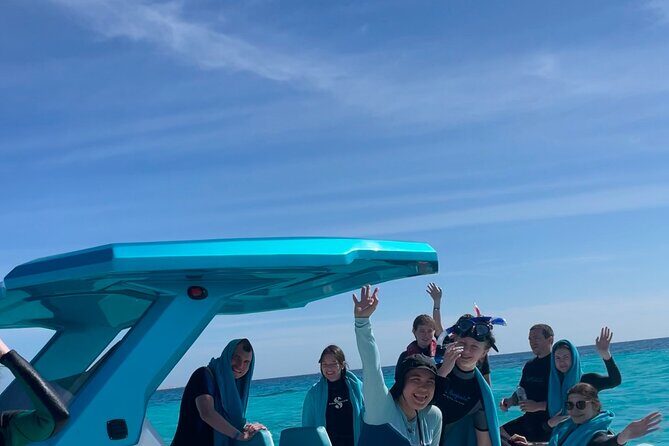 Speed Boat 4 Hours Swim Dolphins, Hula Hula , Snorkeling - An Honest Look at the 4-Hour Speedboat Tour