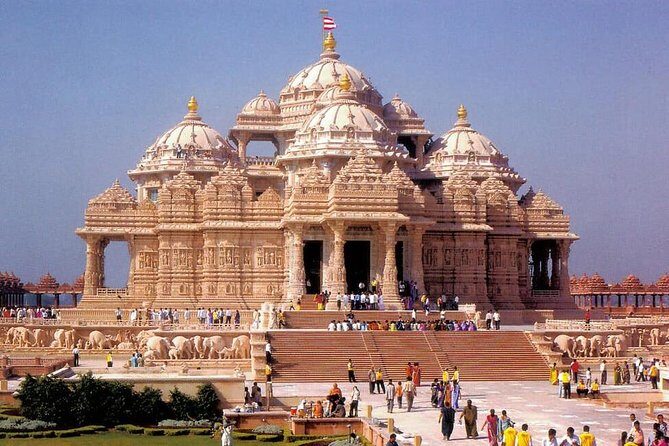 Spiritual Delhi Temples Full-Day Private Guided Tour - What the Tour Means for You