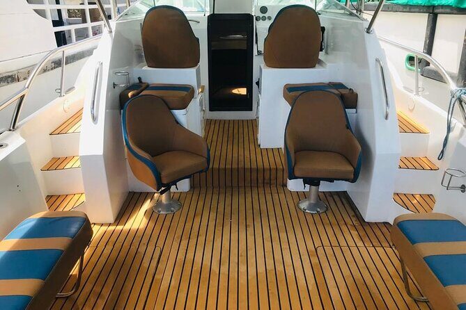Sports Boat- Private Whale Watching Trip( free breakfast & paid pick-up) - What Makes This Tour Stand Out?