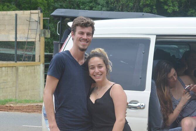 Sri Lanka 11 Days with Driver and Vehicle (Customizable) - Who is This Tour Best For?