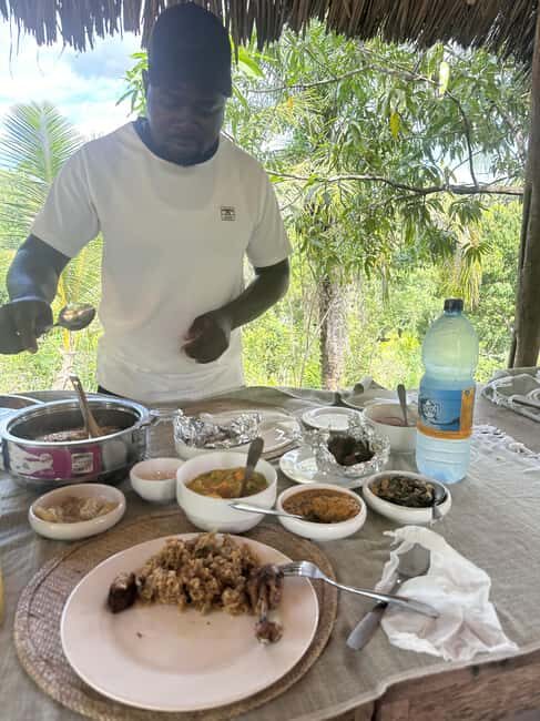 Stone Town Tour, Organic Lunch Break, Mnemba Snorkeling - What Sets This Tour Apart?