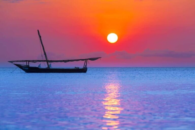 Stonetown: Scenic Sunset Cruise with Live Jazz - What the Tour Entails