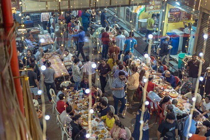 Street Food, Hidden Markets & Ancient Temples of Mumbai - FAQ