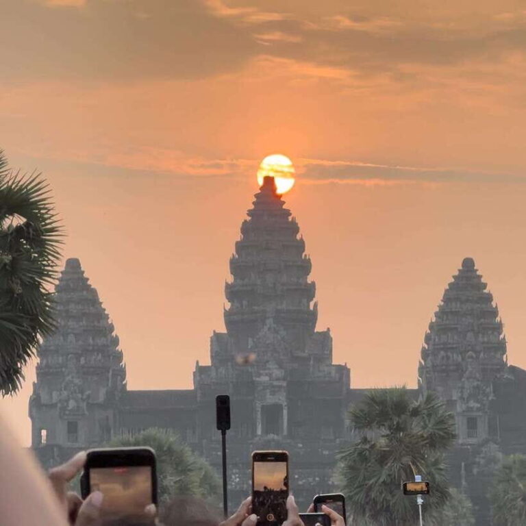 Sunrise at Angkor Wat Temple: 3-Hour Private Tour - The Value of the Tour