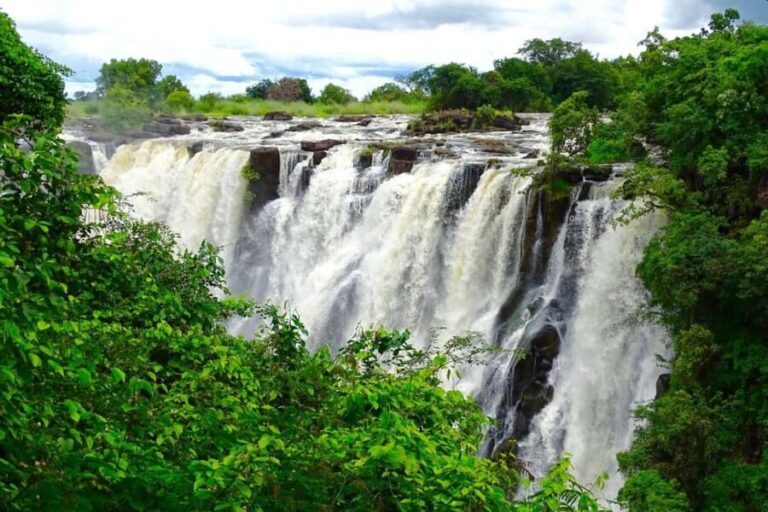Sunrise Guided Tour of the Victoria Falls - What Makes This Tour Stand Out?