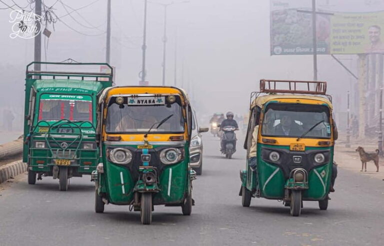 Sunrise Taj Mahal, Agra Fort & Mehtab Bagh Tour by Tuk Tuk - Practical Tips for Travelers