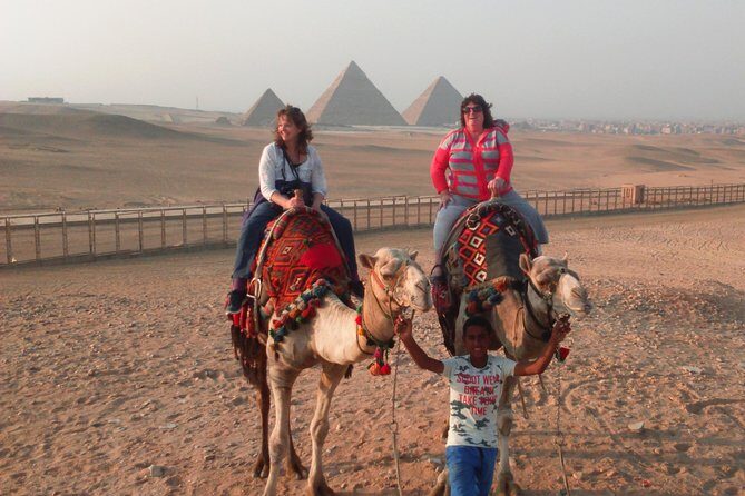 Sunset Camel Ride around the Giza Pyramids Desert - Authenticity and Value