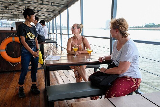 Sunset Dinner Cruises and Live Music 5 and 7pm with Free Pickup - FAQ