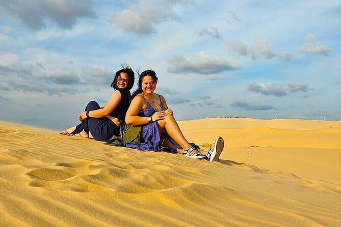 Sunset Magic at Mui Ne Sand Dunes - An Unforgettable Experience - The Full Experience: What You Can Expect