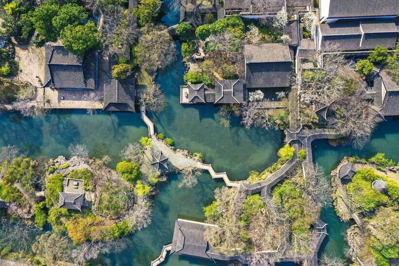 Suzhou:Humble Administrator's Garden Ticket for Adult - The Garden’s Layout and Main Attractions
