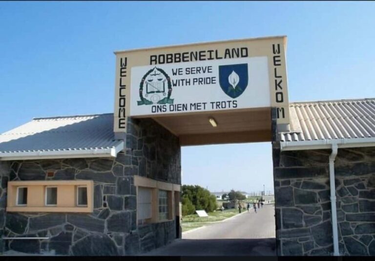 Table Mountain & Robben Island Tour with Ferry Tickets. - The Value of This Tour