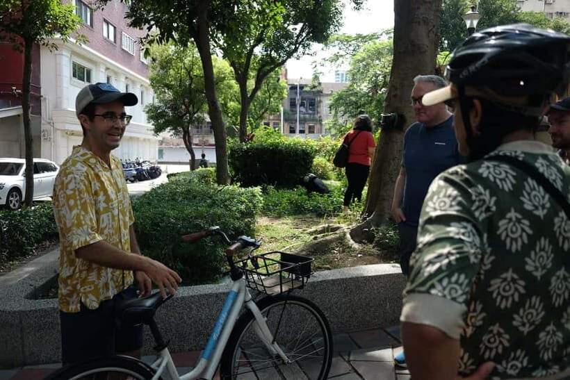 Taipei: 4-Hour Morning City Cycling Tour with Breakfast - What Makes This Tour Stand Out?