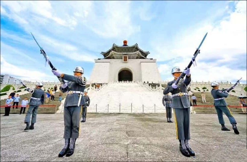 Taipei: Historical Republic of China Relics Guided Tour - Why This Tour Is Worth Considering
