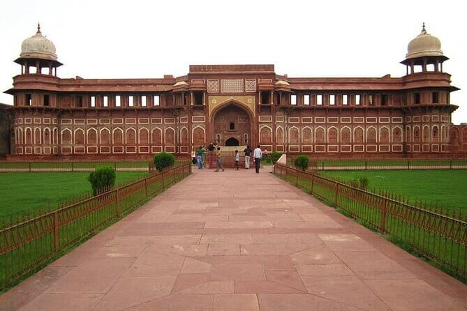 Taj Mahal & Agra Private Day Tour from New Delhi by Car with Meal - Transport & Comfort: What to Expect