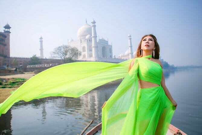 Taj Mahal & Agra Sameday Tour from Delhi by Car with 5 Star Lunch - The Itinerary in Detail: What You Can Expect