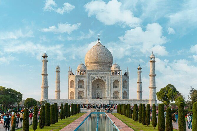 Taj Mahal and Agra Fort with 5*Star Lunch - Who Will Love This Tour?