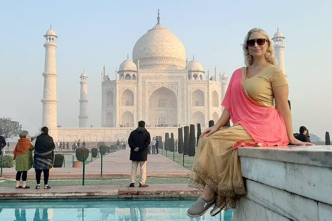 Taj Mahal, Baby Taj and Agra Fort Private Day Tour From New Delhi - Visiting Agra Fort