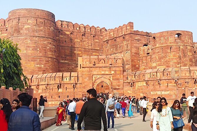 Taj Mahal Day Tour By Superfast Train From Delhi - The Travel Experience and Value