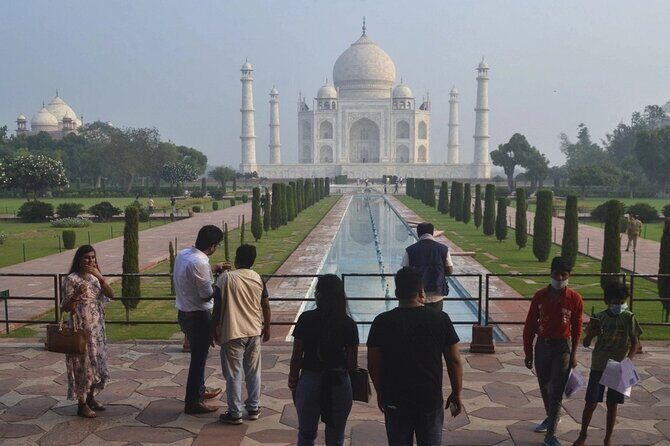 Taj Mahal Overnight Trip From New Delhi - What the Tour Includes and Excludes