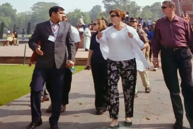 Taj Mahal Skip-The-Line Entry Tickets with Guided Tour - Why This Tour Offers Good Value