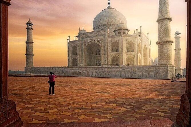 Taj Mahal Sunrise Private Guided Tour - What Travelers Love About This Tour