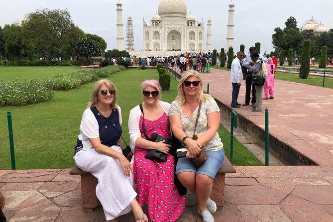 Taj Mahal Tour by Gatimaan Express Train With Lunch At 5 Star Hotel - Who Should Consider This Tour?