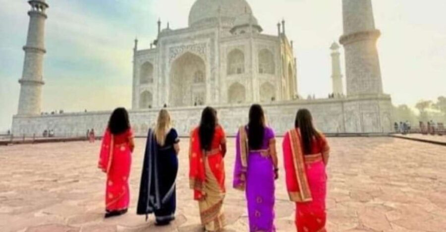 Taj Mahal with Professional Photoshoot - What Makes This Tour Stand Out?