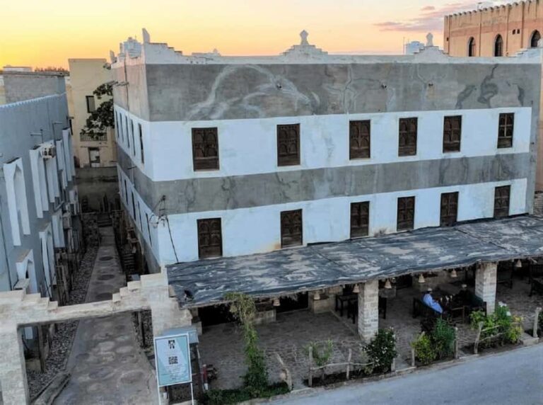 Taqah Old Town : Walking Tour with local lunch - Exploring the Itinerary in Detail