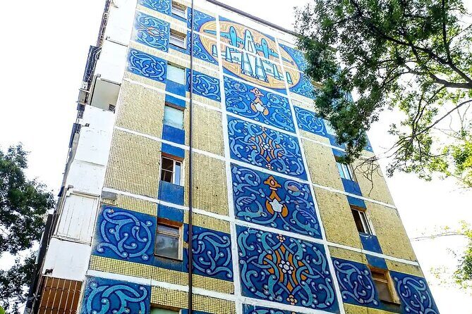 Tashkent Soviet Architecture (Modernism) and Subway station tour. - What Makes This Tour Stand Out?
