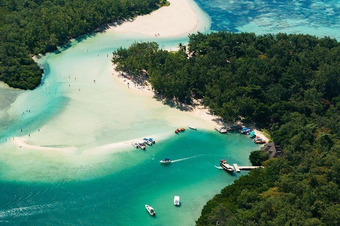 >TAXI ONLY< to DOLPHIN OR ILE AUX CERFS PARADISE ISLAND MAURITIUS - Who Is This Tour Best For?
