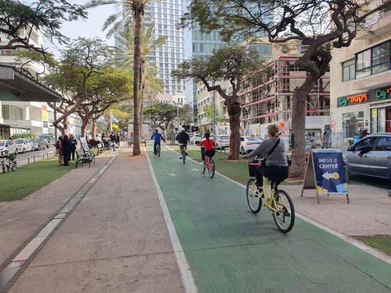 Tel Aviv: Private Bike Tour - FAQ
