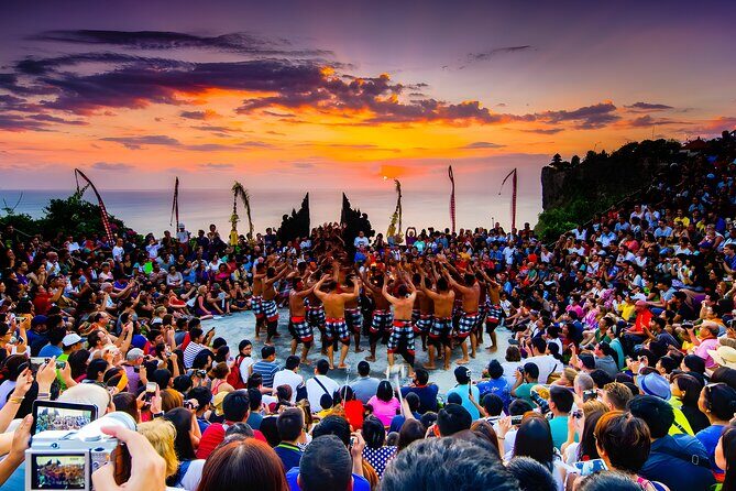 Telaga Waja White Water Rafting and Uluwatu Sunset Tour - The Cultural Performance and Dining Experience