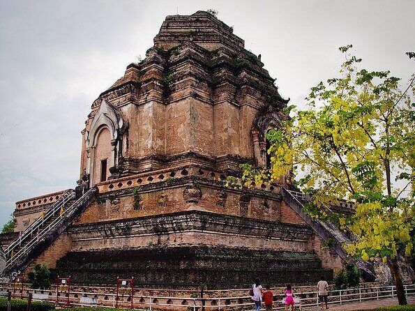 The Best City Tour View Points Wat Doi Suthep, Wat Chedi Luang and Wat Pha Lat - Who Should Book This Tour?