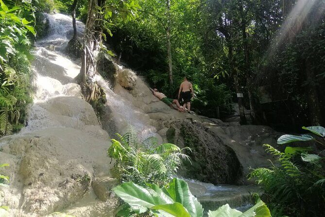 The Best Full Day Tour: Doi Suthep, Wat Phalat, Sticky Waterfall - The Sum Up