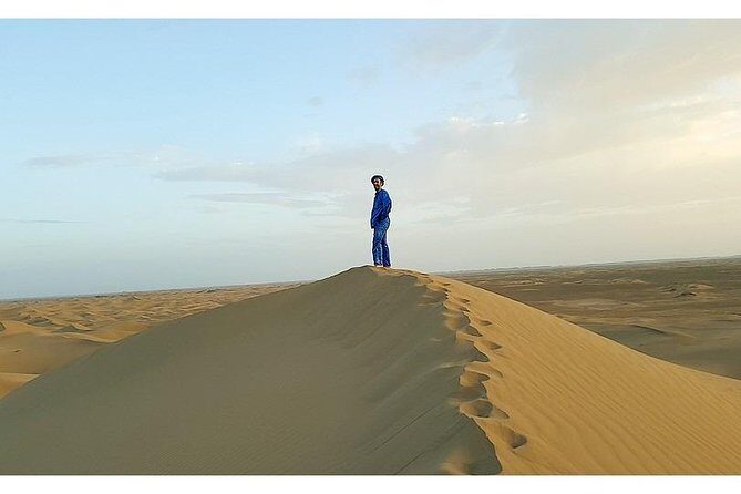 The secret of the camel trekking desert - Detailed Itinerary Breakdown