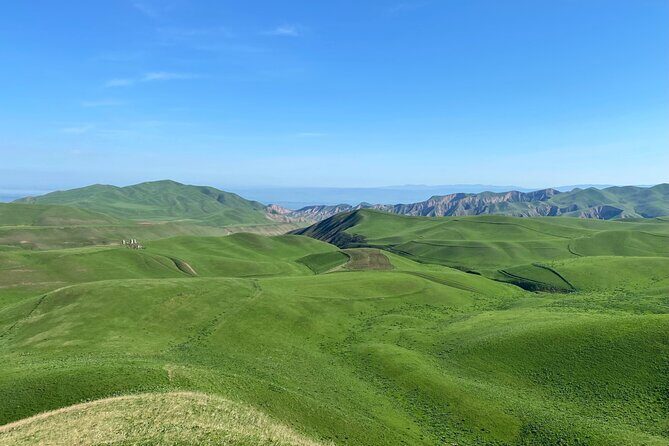 The ultimate 5 day voyage around Issyk Kul lake, all year round - Practical Considerations and Tips